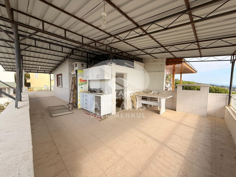 ALYANS'TAN HAVUZLU SİTE İÇİ TERASLI DENİZ MANZARALI 4+1 VİLLA