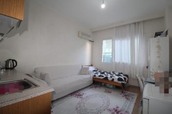 ASLAN'DAN ÜNİVERSİTE YE YAKIN YATIRIMLIK EŞYALI 1+0 CAZİP DAİRE