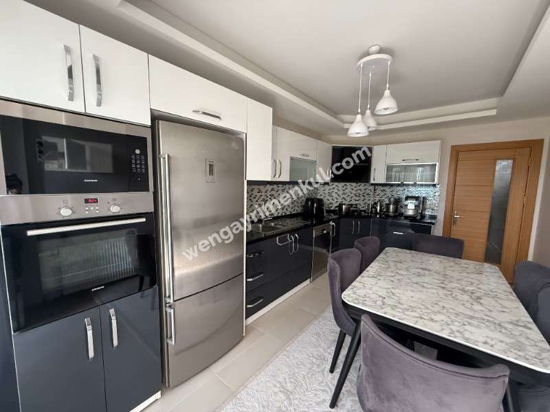 bayraklı adalet mahallesi amora evlerinde satılık 3+1 daire 