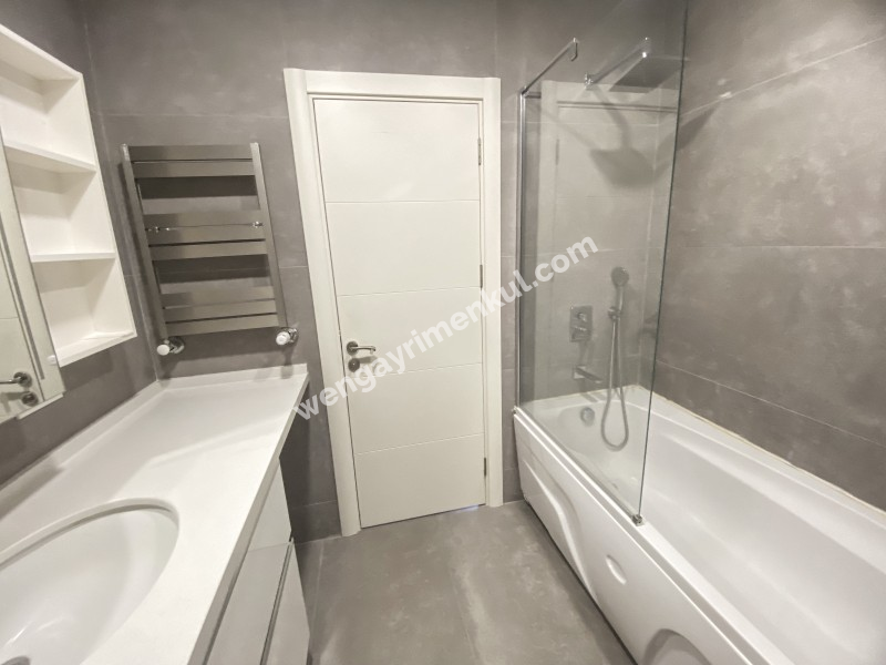 CEMİL TOPUZLU CAD  ÜZERİ 3+1 120 M2 NET DENİZ MANZARALI YENİ BİNA