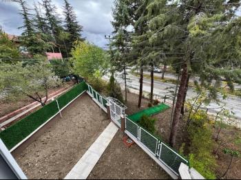 Güvenay - Çorum Üçtutlar Binevler Mevkin de Satılık 4+1 Villa 