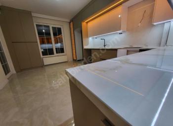 Güvenay - Çorum Üçtutlar Binevler Mevkin de Satılık 4+1 Villa 