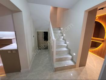 Güvenay - Çorum Üçtutlar Binevler Mevkin de Satılık 4+1 Villa 