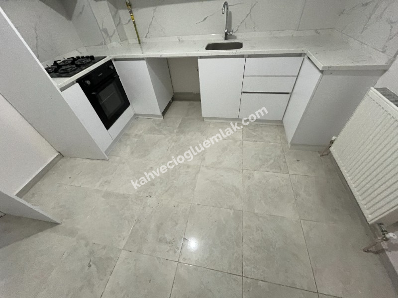 KAHVECİOĞLU EMLAK'DAN FATİH MAH KİRALIK DAİRE