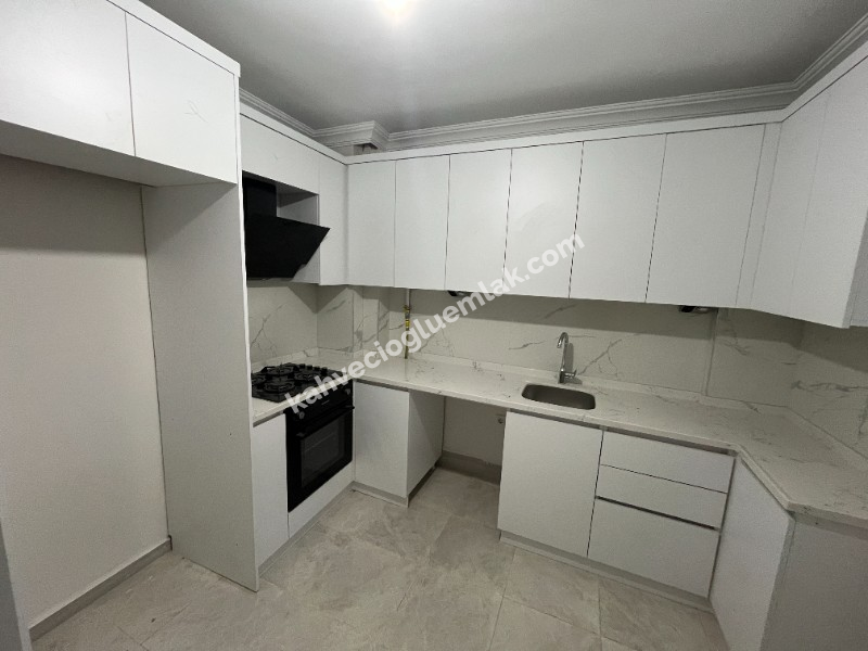 KAHVECİOĞLU EMLAK'DAN FATİH MAH KİRALIK DAİRE