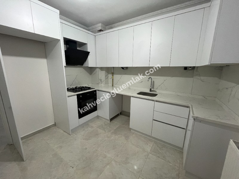 KAHVECİOĞLU EMLAK'DAN FATİH MAH KİRALIK DAİRE