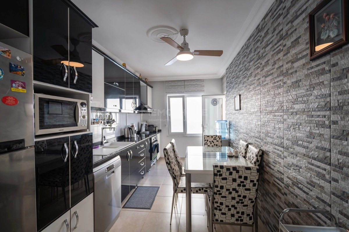 5+1 Perfect for Large Families