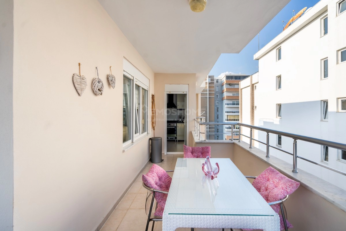 5+1 Perfect for Large Families