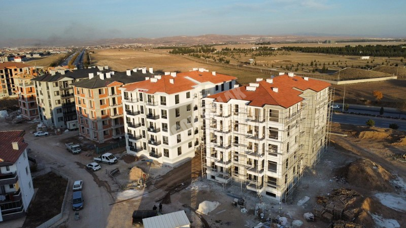 AFYON ÜÇOK EMLAKTAN ALİ İHSANPAŞA MAH TEMELDEN SATILIK LÜKS DAİRELER