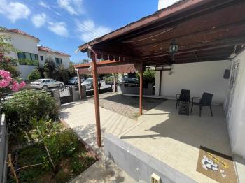 Lefkoşa Yenikent Bölgesinde Türk Koçanlı SATILIK 3+1 İKİZ VİLLA