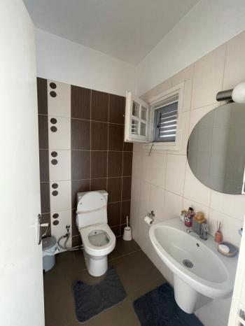 Lefkoşa Yenikent Bölgesinde Türk Koçanlı SATILIK 3+1 İKİZ VİLLA