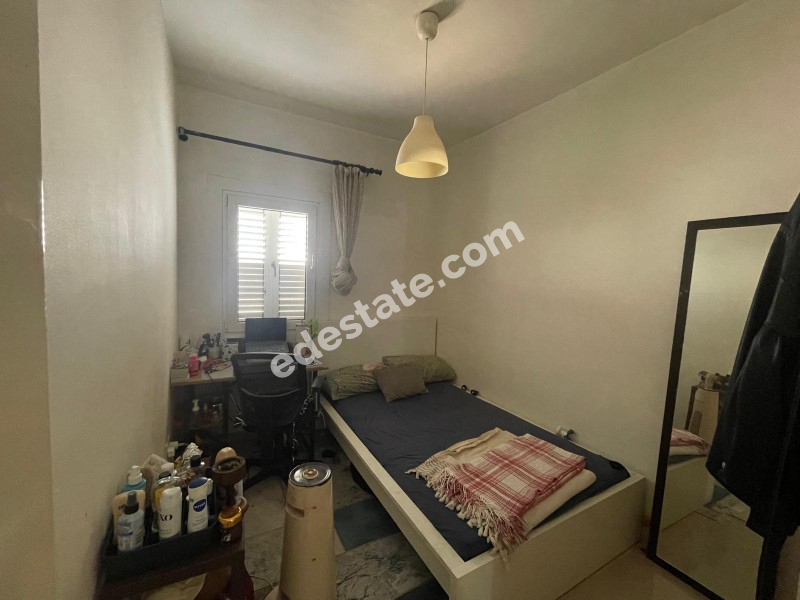 Lefkoşa Yenikent Bölgesinde Türk Koçanlı SATILIK 3+1 İKİZ VİLLA