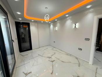 Didim Efeler Mahallesinde3+1 Havuzlu Villa