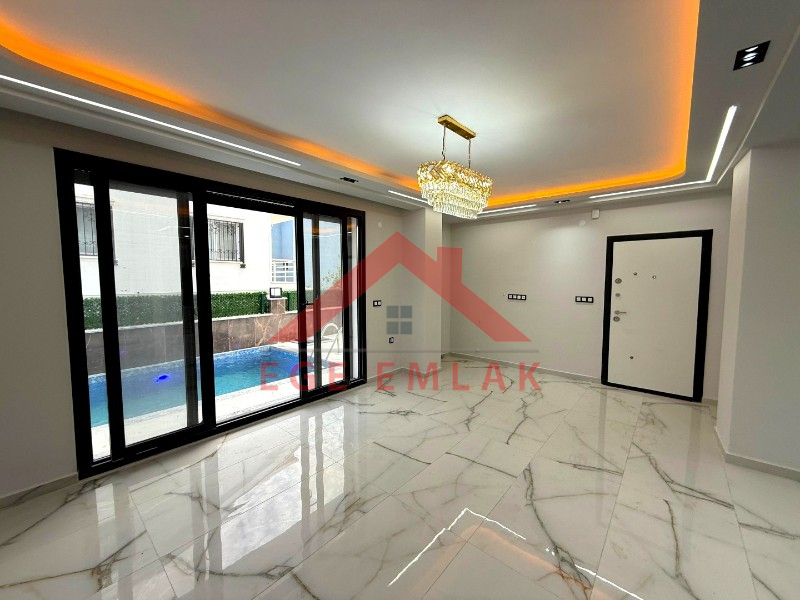 Didim Efeler Mahallesinde3+1 Havuzlu Villa