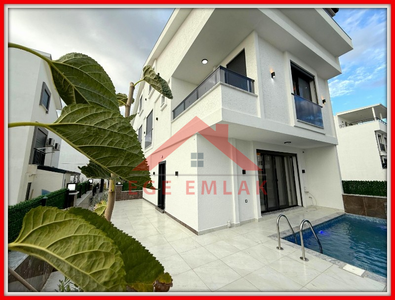 Didim Efeler Mahallesinde3+1 Havuzlu Villa