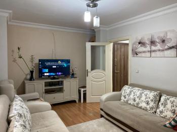 Sarıgazi Mahallesinde Ulaşımı Kolay 70 m² net Ters Dubleks 