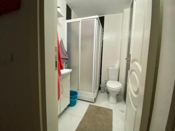 Sarıgazi Mahallesinde Ulaşımı Kolay 70 m² net Ters Dubleks 