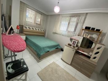 Sarıgazi Mahallesinde Ulaşımı Kolay 70 m² net Ters Dubleks 