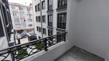 AVCILAR MERKEZ - SATILIK 3+1 SIFIR DAİRE SİTE KAPALI OTOPARKLI