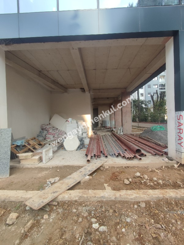 Her iş koluna uygun 400 M2 dukkan