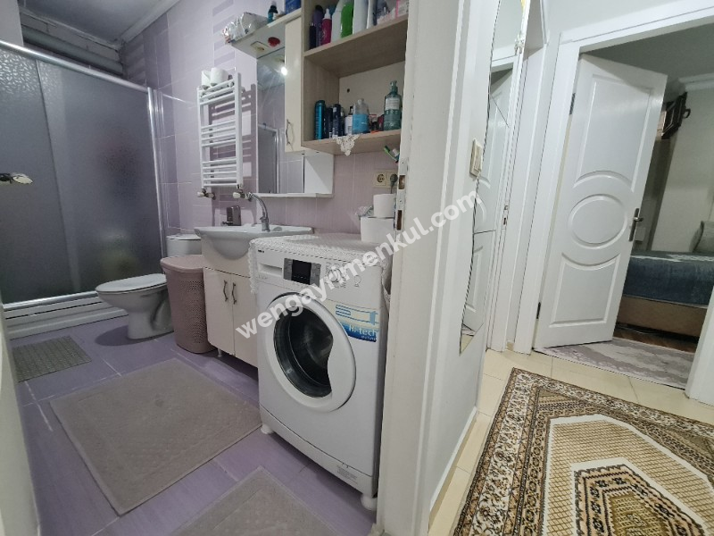 Bahçe Kullanımlı-Metro ve Metrobüs'e 5 Dakika-Katta Tek Daire