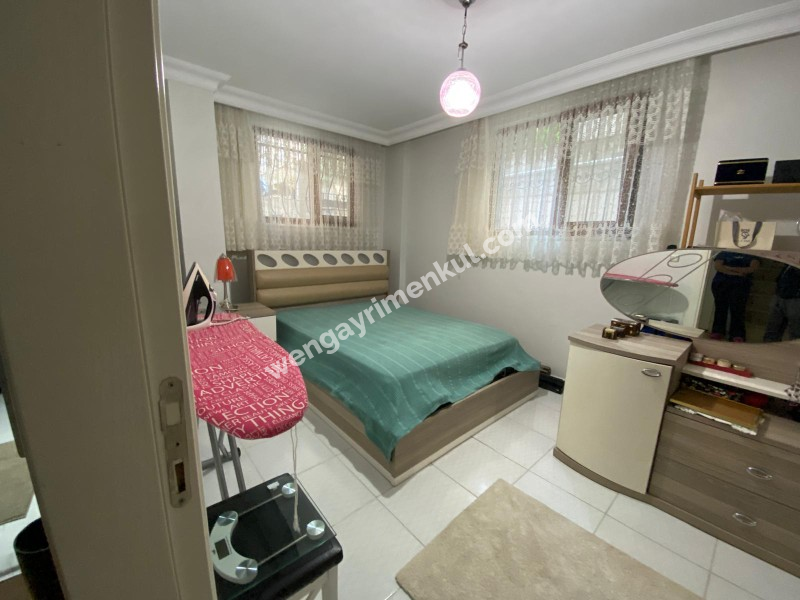 Sarıgazi Mahallesinde Ulaşımı Kolay 70 m² net Ters Dubleks 