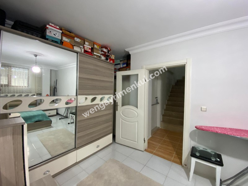 Sarıgazi Mahallesinde Ulaşımı Kolay 70 m² net Ters Dubleks 