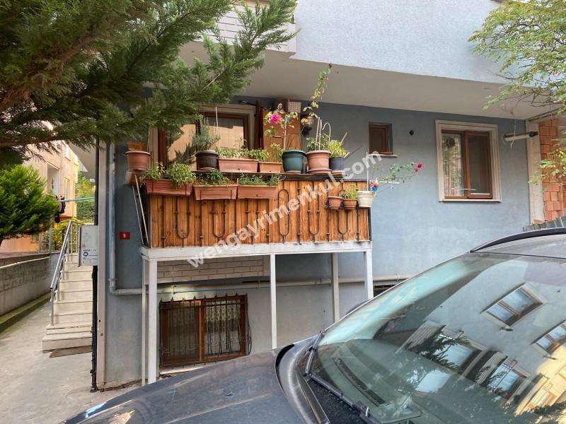 Sarıgazi Mahallesinde Ulaşımı Kolay 70 m² net Ters Dubleks 