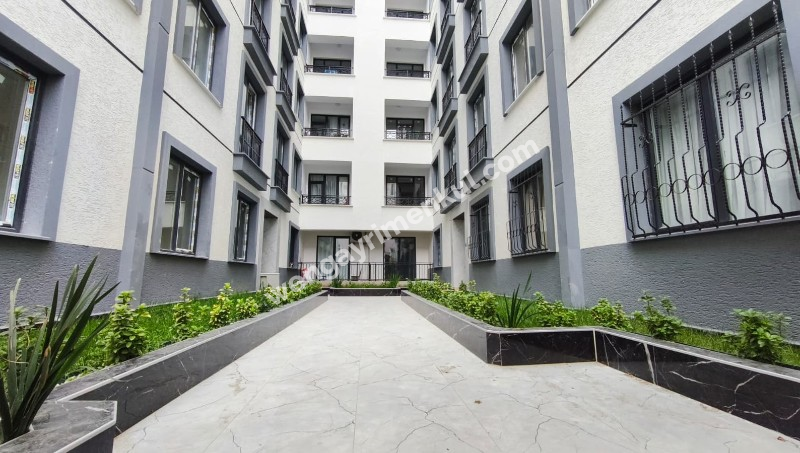 AVCILAR MERKEZ - SATILIK 3+1 SIFIR DAİRE SİTE KAPALI OTOPARKLI