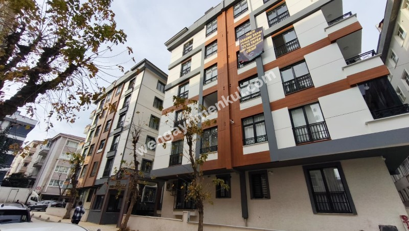 AVCILAR MERKEZ - SATILIK 3+1 SIFIR DAİRE SİTE KAPALI OTOPARKLI