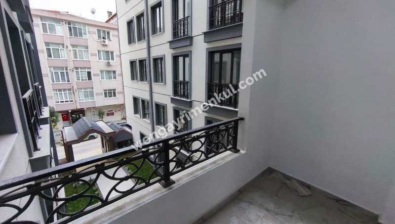 AVCILAR MERKEZ - SATILIK 3+1 SIFIR DAİRE SİTE KAPALI OTOPARKLI