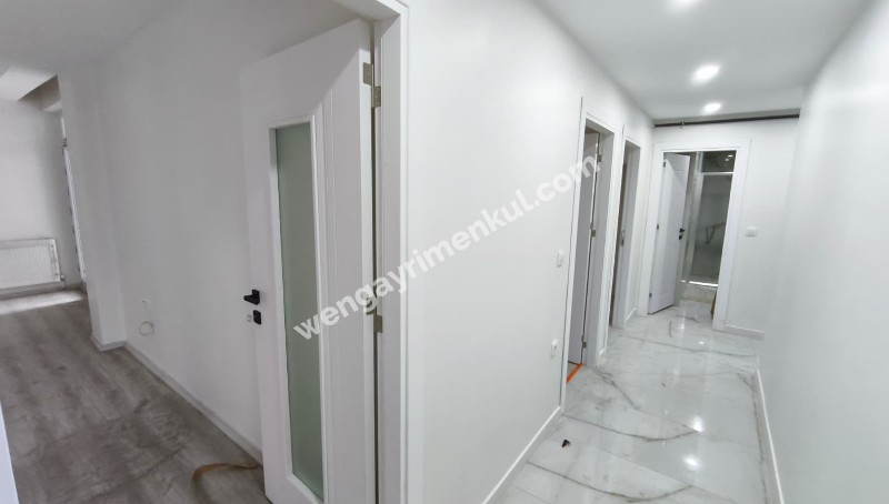 AVCILAR MERKEZ - SATILIK 3+1 SIFIR DAİRE SİTE KAPALI OTOPARKLI