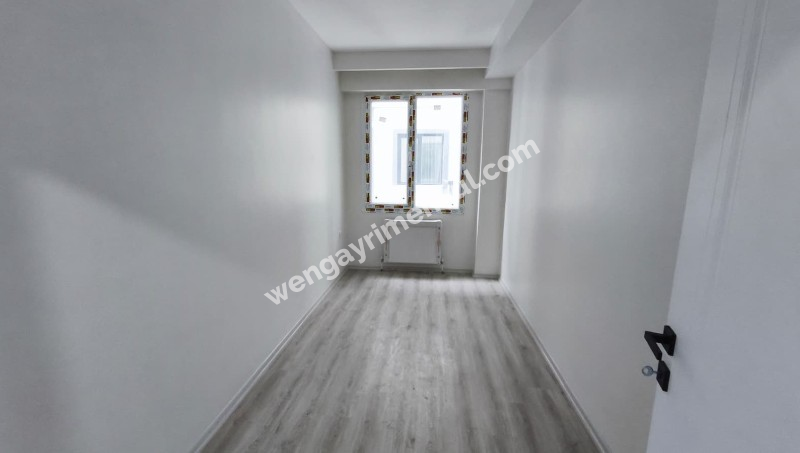 AVCILAR MERKEZ - SATILIK 3+1 SIFIR DAİRE SİTE KAPALI OTOPARKLI