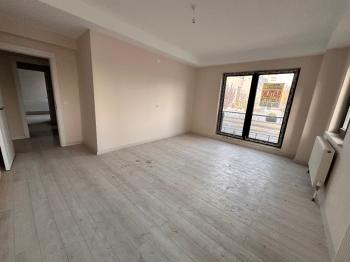 GÜVENAY - ÇORUM İLHAN GÜREL CADDESİ ARKASI 4+1 SIFIR DAİRELER