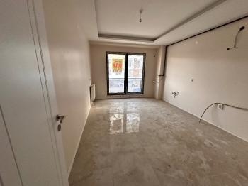 GÜVENAY - ÇORUM İLHAN GÜREL CADDESİ ARKASI 4+1 SIFIR DAİRELER