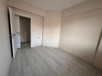 GÜVENAY - ÇORUM İLHAN GÜREL CADDESİ ARKASI 4+1 SIFIR DAİRELER