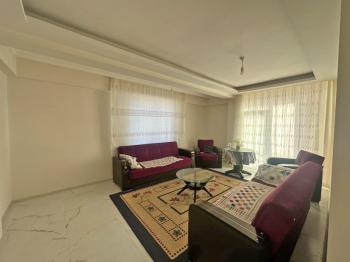 AFYON ÜÇOK EMLAKTAN MAREŞAL F ÇAKMAK MAH SATILIK 2 YAŞ FIRSAT LÜX 3+1 DAİRE