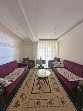 AFYON ÜÇOK EMLAKTAN MAREŞAL F ÇAKMAK MAH SATILIK 2 YAŞ FIRSAT LÜX 3+1 DAİRE