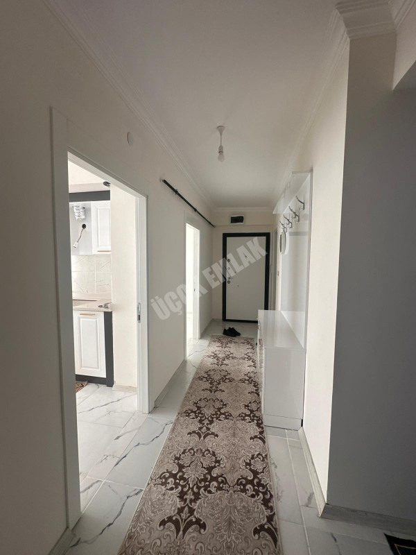 AFYON ÜÇOK EMLAKTAN MAREŞAL F ÇAKMAK MAH SATILIK 2 YAŞ FIRSAT LÜX 3+1 DAİRE