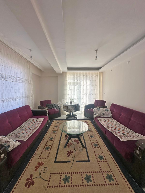 AFYON ÜÇOK EMLAKTAN MAREŞAL F ÇAKMAK MAH SATILIK 2 YAŞ FIRSAT LÜX 3+1 DAİRE