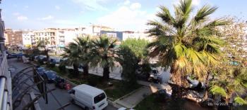 Antre Emlak'tan Satılık Bahçelievler'de Hastane Yanı Cadde Üstü Sıfırlanmış 2+1, Doğalgazlı Daire