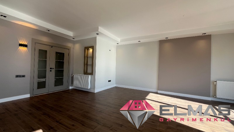 Elmas’tan Merkez Mh’de Benzersiz Fırsat! Dev Metraj 3+1