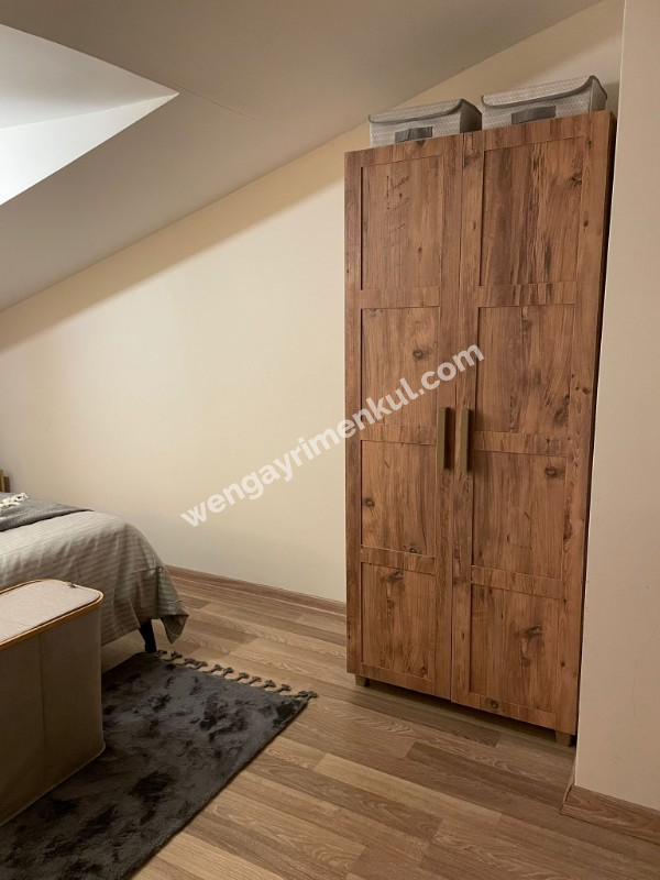 Wen Gayrimenkul den  Göktürk te Teraslı Çatı Katı 2+1 Kiralık Daire