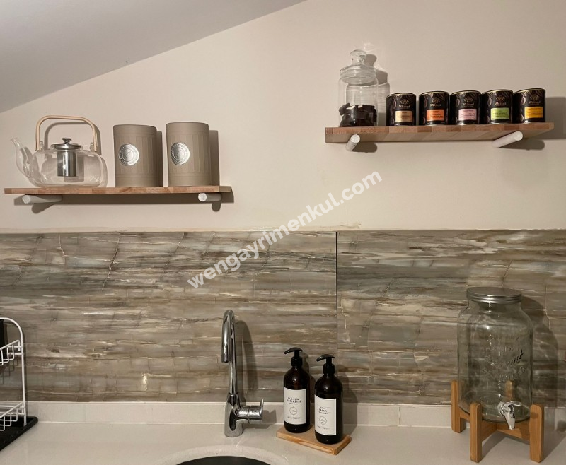 Wen Gayrimenkul den  Göktürk te Teraslı Çatı Katı 2+1 Kiralık Daire