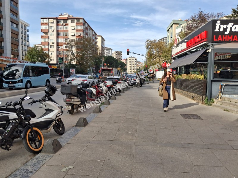MERKEZİ LOKASYON'DA SATILIK DÜKKAN