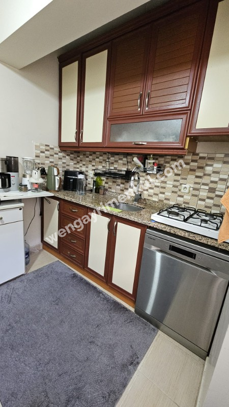 Maltepe Bağlarbaşı Mah. Satılık 3+1 Daire