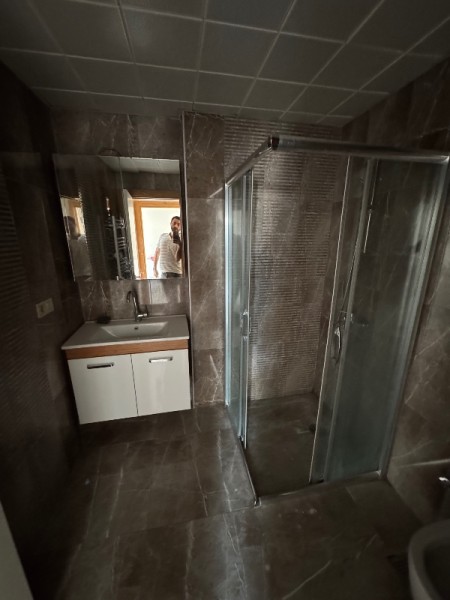 Binevler Vuslat Konakları Güvenlikli Site'de Boş Satılık Daire