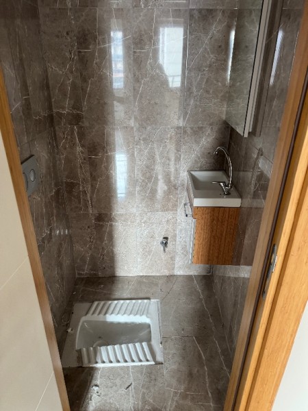 Binevler Vuslat Konakları Güvenlikli Site'de Boş Satılık Daire