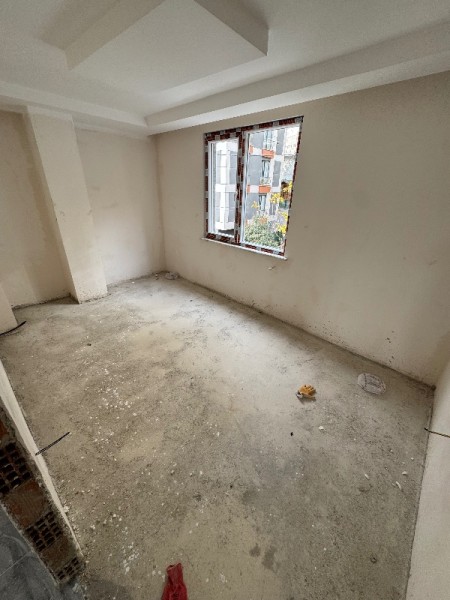 Alibeyköy Çarşı'ya Yakın 4.Kat 2+1 Balkonlu Sıfır Satılık Daire