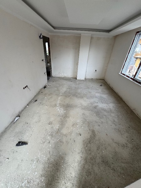 Alibeyköy Çarşı'ya Yakın 4.Kat 2+1 Balkonlu Sıfır Satılık Daire